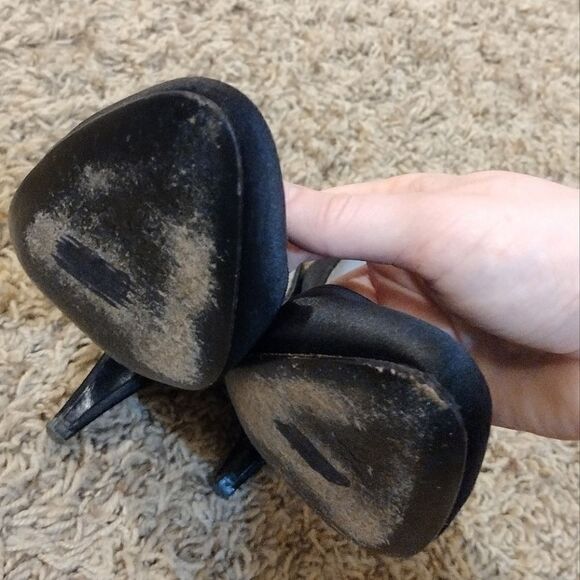 Bruno Magli Women's Size 8.5 Real Leather Solid Black Classic High Heels - Picture 11 of 16